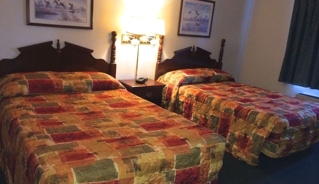 Rapids Inn and Suites