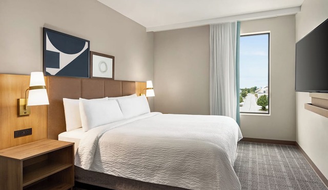 Staybridge Suites Detroit Woodhaven by IHG
