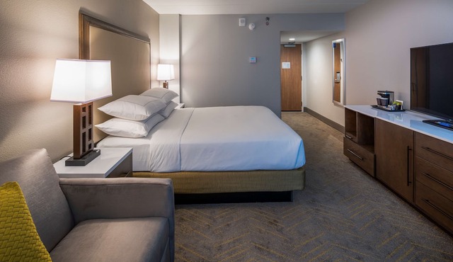 DoubleTree by Hilton Madison East