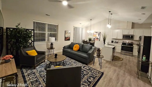 Luxury Condo in Canton, MI: Enjoy your stay in Comfort, Style, and Convenience.