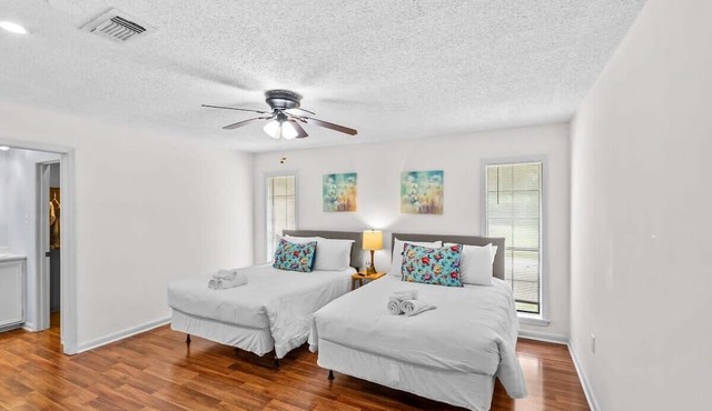 15 Min to LSU & Downtown! Oak Hills Place Hideaway in Baton Rouge