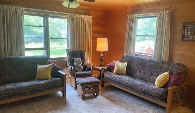Quiet Cabin in the UP in iron mountain
