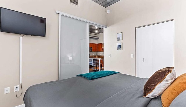 Modern apartment with fitness center