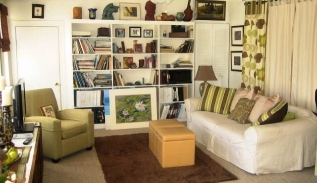 Condo on the Green, 3 bedroom Pentwater Village Condo