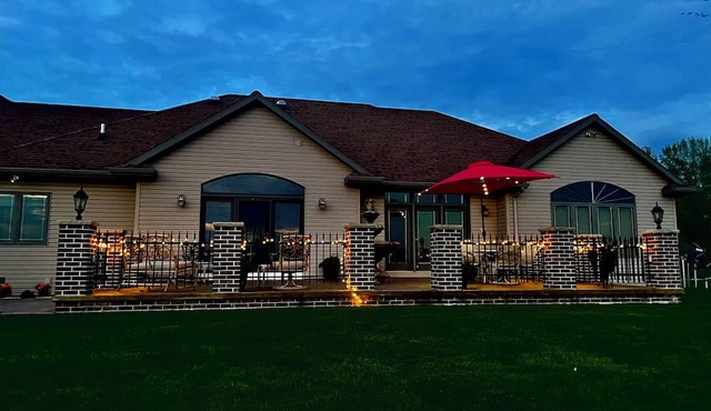 Secluded country home overlooking lake Winnebago