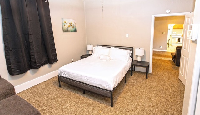 Comfy, Quiet, Clean & Affordable! Great Location! Best bang for your buck! in Granite City