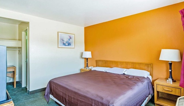 Premium King Bed|Shreveport