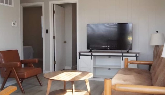 2 Units | Stay at Pine Lakes | Walk to Lake, Waterpark & Scenic Views