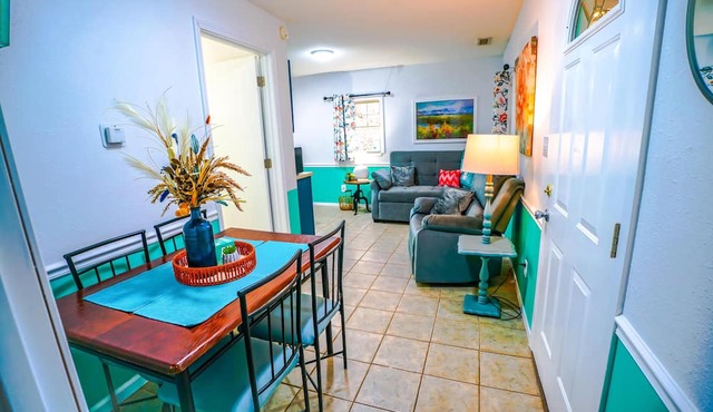 Heartland Holiday Bungalow - Secluded cabin: 1BR (2Q), 1BA (shower), LR, kitchen, patio, fire pit.