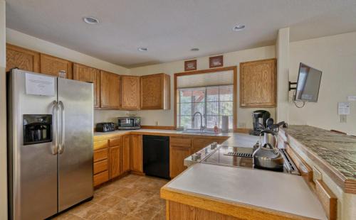 Woodland Hideaway, Dog-Friendly, Hot Tub in Rhododendron