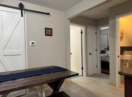Sunnyside Rental-Entire vacation home 3 Bedroom 2 Bathrooms 1 Kitchen