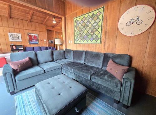 Petoskey Stone Lodge