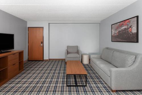 AmericInn by Wyndham Appleton North Little Chute