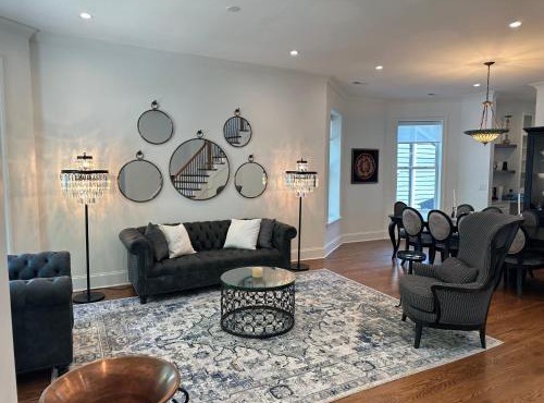 The Lyons' Den