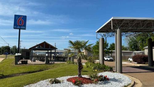 Motel 6 Jackson Airport Pearl in Pearl