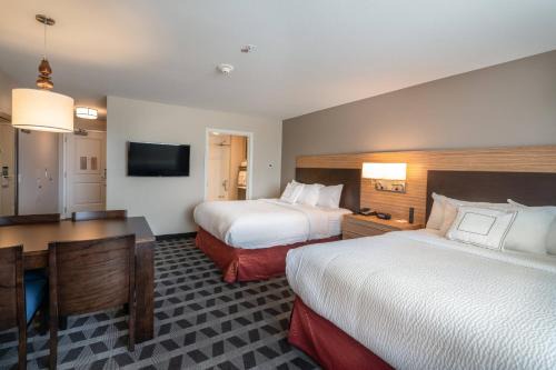 TownePlace Suites by Marriott Milwaukee Oak Creek