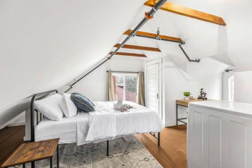 Stately Studio Apartment