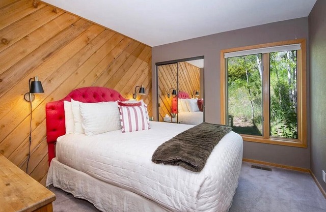 Ridgepoint Townhome 